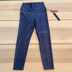 Carbon38 brand new never worn leggings